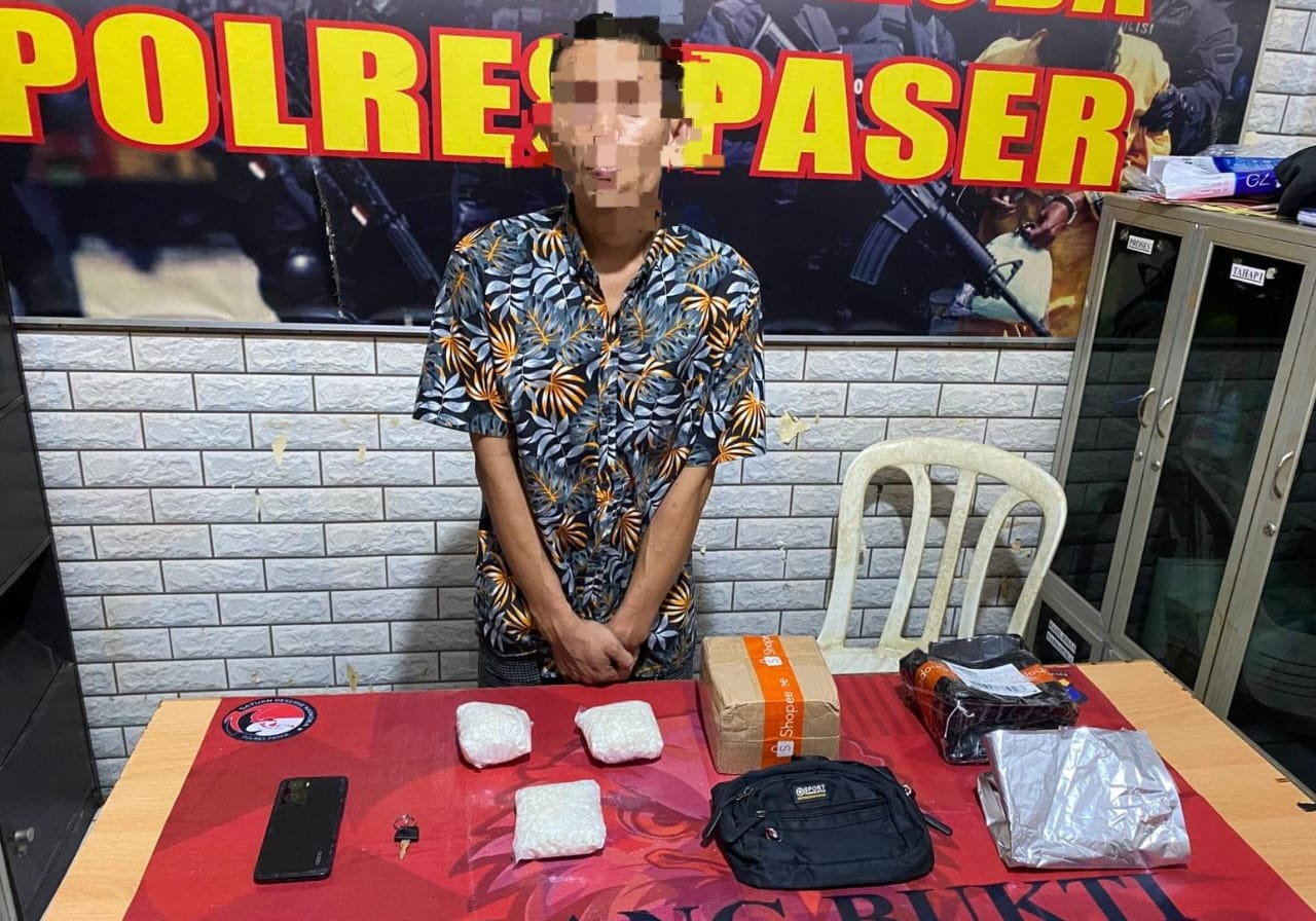 Satreskoba Paser Ungkap Jaringan Peredaran Yurindo, Tersangka Diamankan Saat Ambil Paket